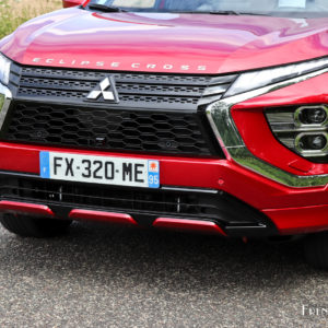 Photo bouclier avant Mitsubishi Eclipse Cross PHEV (2022)