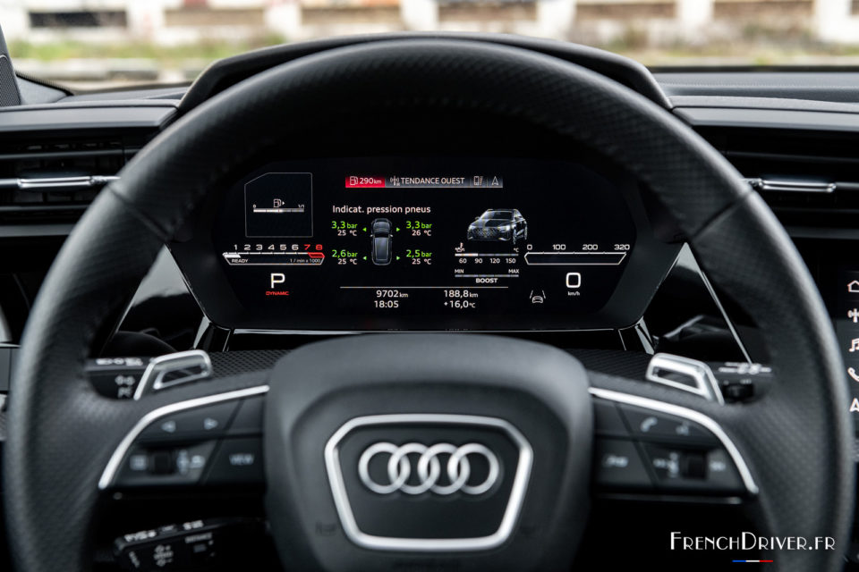 Photo combiné compteurs Audi RS 3 Sportback (2022)