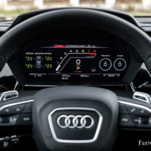 Photo combiné compteurs Audi RS 3 Sportback (2022)