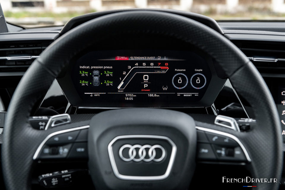Photo combiné compteurs Audi RS 3 Sportback (2022)
