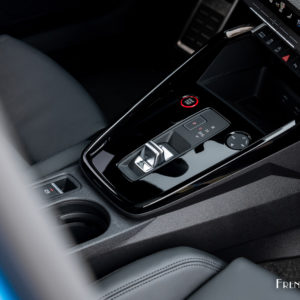 Photo boîte de vitesses automatique S-Tronic 7 Audi RS 3 Sportb