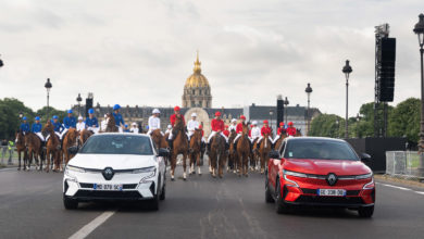 Photo of Renault fait défiler la Mégane E-Tech et 220 chevaux à Paris !