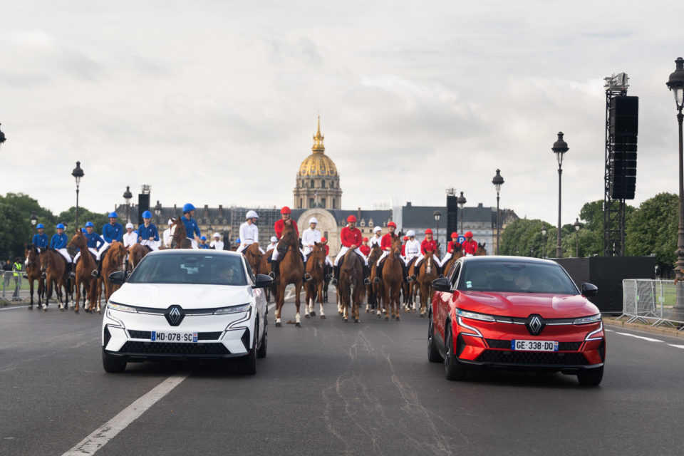 Photo Renault Mégane E-Tech Paris – Electro Horse Parade 2022