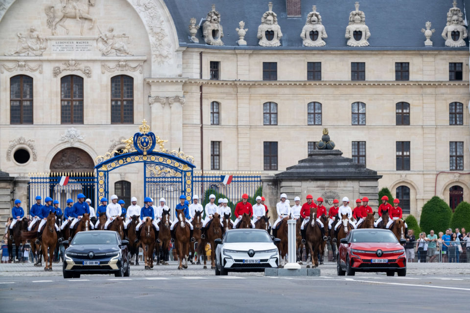 Photo Renault Mégane E-Tech Paris – Electro Horse Parade 2022