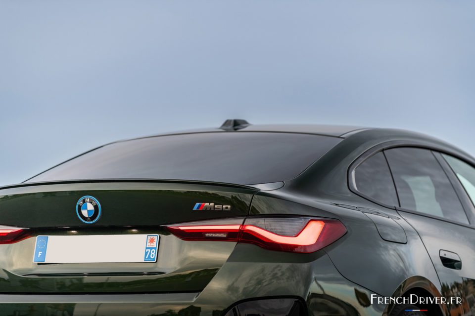 Photo feu arrière BMW i4 M50 (2022)