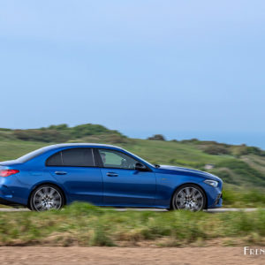 Photo roulante Mercedes-AMG C 43 (2023)