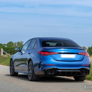 Photo 3/4 arrière Mercedes-AMG C 43 (2023)