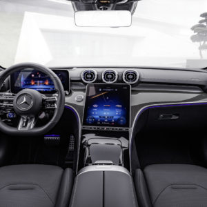 Photo tableau de bord Mercedes-AMG C 43 (2023)