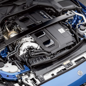 Photo moteur essence hybride rechargeable 680 ch Mercedes-AMG C