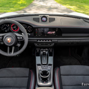 Photo essai Porsche 911 (992) Carrera GTS Cabriolet (2023)