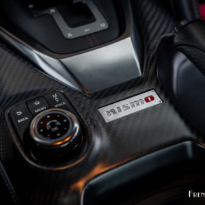 Photo logo Nissan GT-R Nismo R35 (2022)