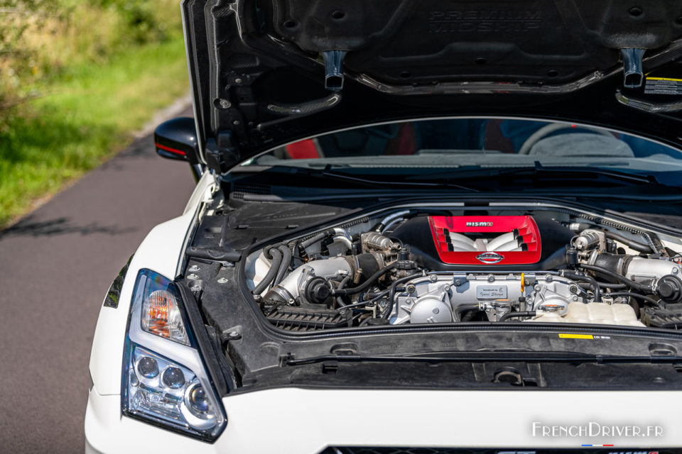 Photo moteur essence 3.8 V6 600 ch Nissan GT-R Nismo R35 (2022)