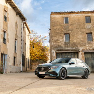 Photo 3/4 avant Mercedes Classe E 400 e (2023)