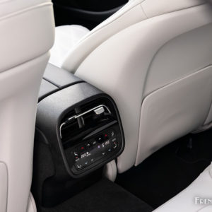 Photo climatisation arrière Mercedes Classe E 400 e (2023)