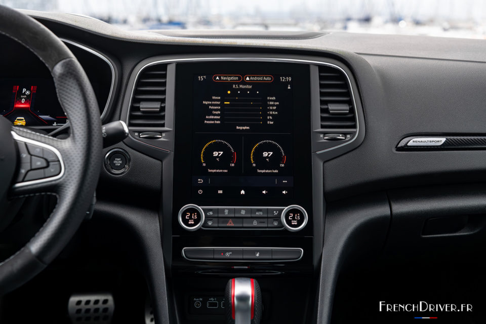 Photo RS Monitor écran tactile Renault Mégane RS Ultime (2023)