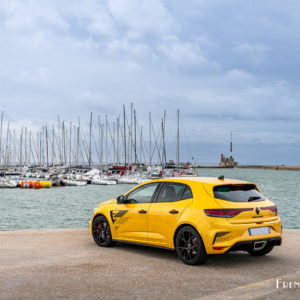 Photo vue arrière Renault Mégane RS Ultime (2023)