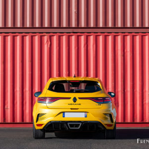 Photo face avant Renault Mégane RS Ultime (2023)