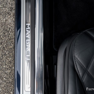 Photo seuil de porte aluminium Mercedes Maybach Classe S 680 (20