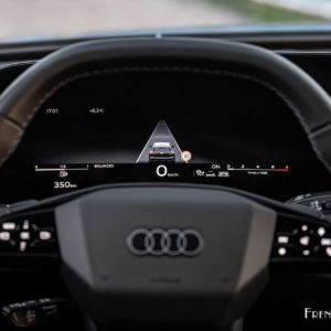 Photo combiné numérique Audi A5 Avant III B10 (2025)