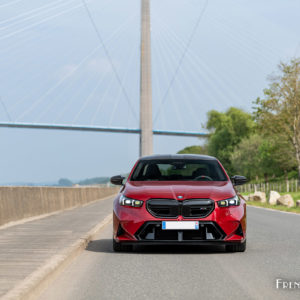 Photo face avant BMW M5 G60 (2025)