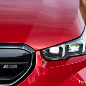 Photo phare avant LED BMW M5 G60 (2025)
