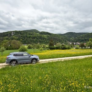Photo route Mitsubishi Outlander IV PHEV (2025)
