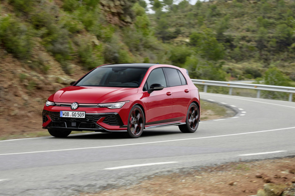 Photo Volkswagen Golf GTI Edition 50 (2026)